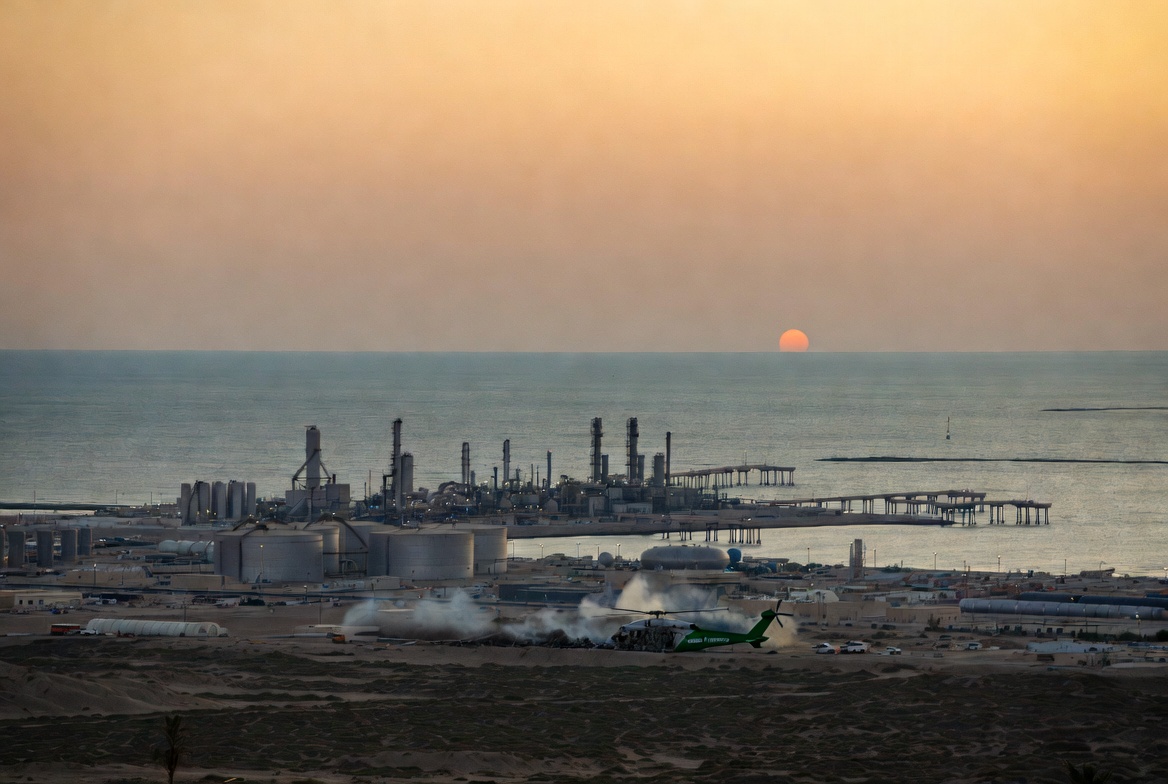 Elicopter al Aramco s-a prăbușit la Ras Tanura, 14 persoane au murit