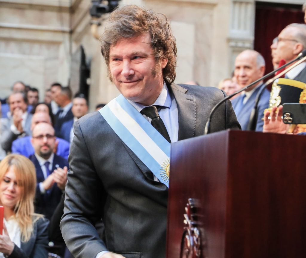 Argentina mută disputa Malvinelor din diplomație în economie